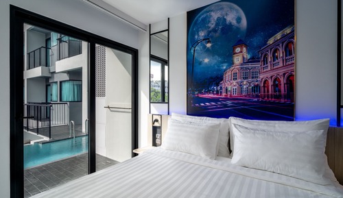 Habitación Deluxe, acceso a la piscina