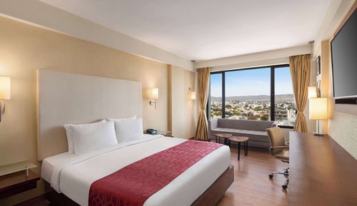 Habitación Premium, 1 cama de matrimonio grande (Aravalli View)
