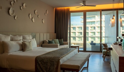 Preferred Club Jr. Suite Panoramic View