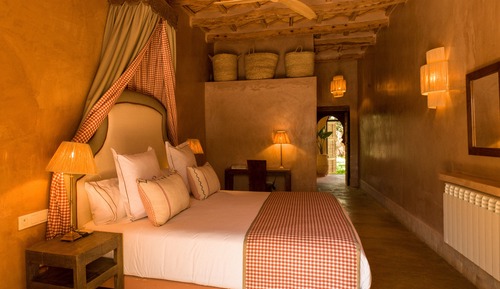 Pool Suite
