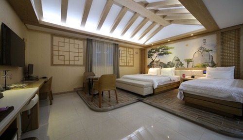 Room (Twin (with whirlpool bathtub))