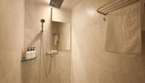 Room (Special Room)