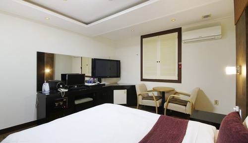 Room (Standard Room)