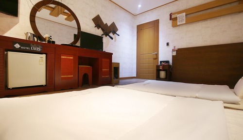 Room (Korean Suite (Korean))