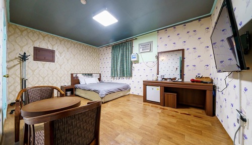 Room (Special Room)