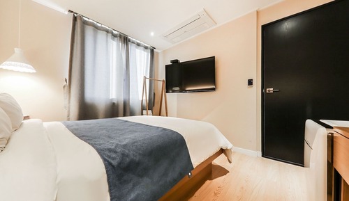 Room (Standard)