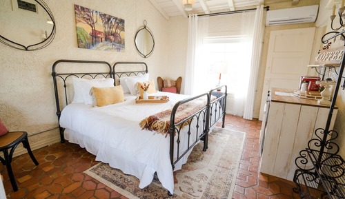 Habitación básica, 1 cama de matrimonio grande