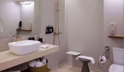 Habitación clásica, 1 cama de matrimonio grande, accesible para personas con discapacidad