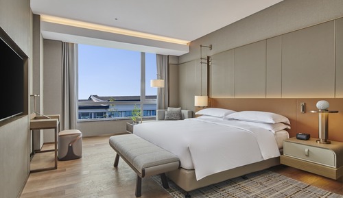 Suite Deluxe, 1 cama de matrimonio grande (Ambassador)