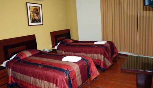 Habitación estándar con 2 camas individuales
