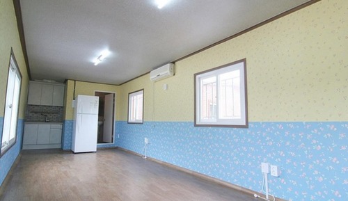 Room (Maple Building A)