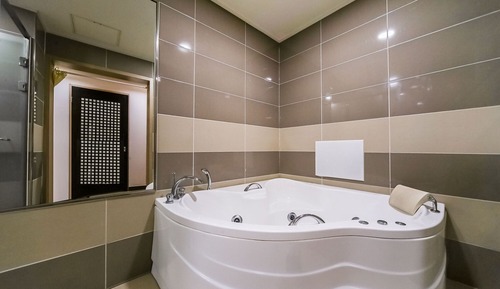 Room (1 room 1 week-Deluxe room B (NEW bedd)