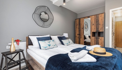 Apartamento de diseño, 1 cama de matrimonio con sofá cama