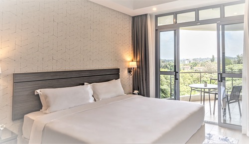 Suite ejecutiva, 1 cama de matrimonio grande, balcón (High Floor)