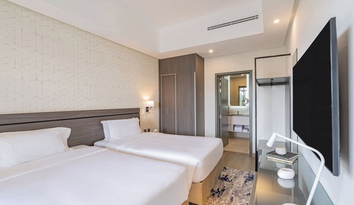 Suite junior (2 Doubles, High Floor)