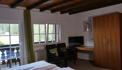 Habitación básica doble, 1 cama de matrimonio grande, no fumadores, vistas al valle
