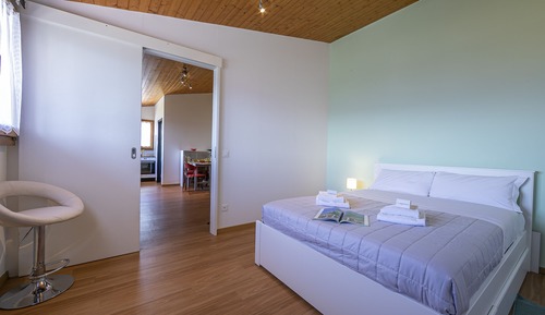 Apartamento familiar, 1 habitación, junto a la montaña (Petit Cadeau)