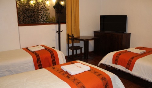 Habitación triple clásica