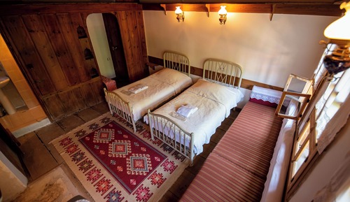 Traditional Room, Multiple Beds, Garden View