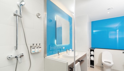 Habitación estándar, 1 cama de matrimonio grande, vistas a la ciudad
