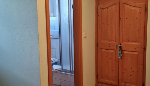 Habitación estándar doble, baño privado