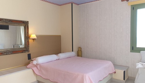 Estudio, 1 habitación, balcón, vistas al jardín