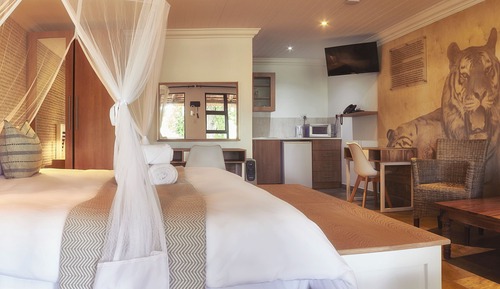 Habitación clásica con 1 cama doble o 2 individuales