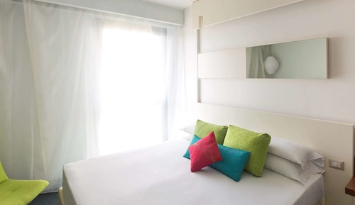Habitación doble superior, 1 cama doble, balcón