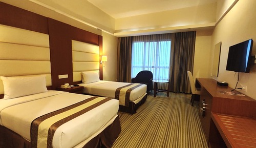 Fajar Deluxe Twin