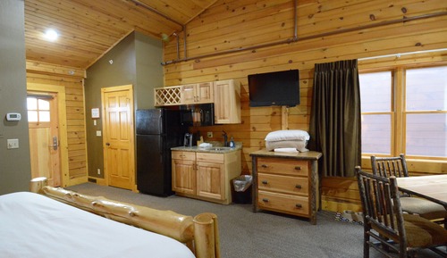 Cabaña superior, 1 cama de matrimonio grande con sofá cama, chimenea, vistas a la montaña