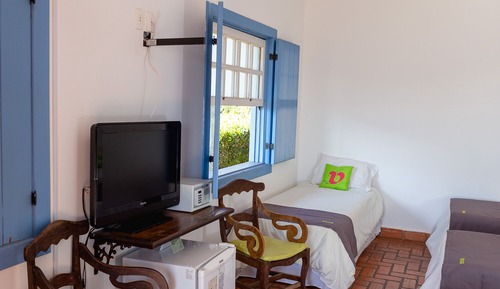 Habitación cuádruple estándar, vistas a la montaña