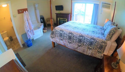 Habitación Deluxe, 1 cama de matrimonio, bañera de hidromasaje, vistas al lago