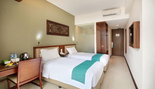 Habitación Deluxe, acceso a la piscina