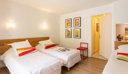 Habitación triple clásica