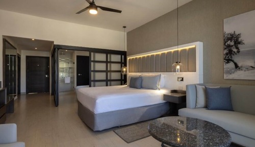 Luxury Junior Suite Ocean view Terrace Jacuzzi Diamond Club