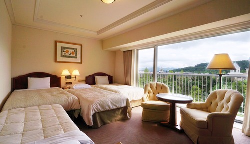 Habitación cuádruple de lujo, no fumadores, vistas al jardín