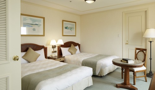 Suite, no fumadores, vistas al jardín (Family corner)