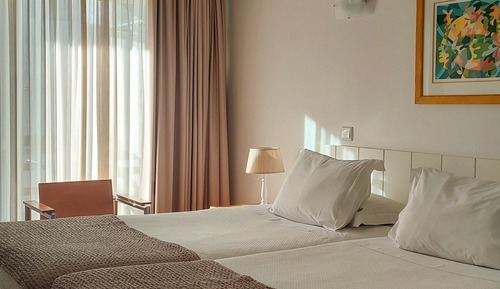 Habitación estándar con 2 camas individuales