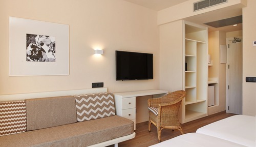 Apartamento, 1 habitación, balcón (2 adults+ 1 child)