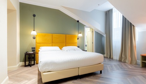 Habitación triple ejecutiva