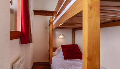 Estudio, baño privado (Vue sur Montagne - 8G)