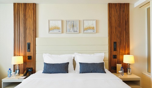 Suite junior, vistas a la piscina