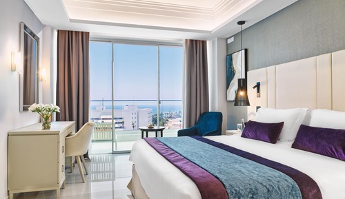 Habitación Deluxe, vistas a la piscina