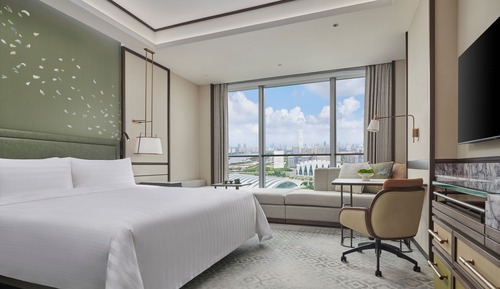 Horizon, Habitación, vistas al río