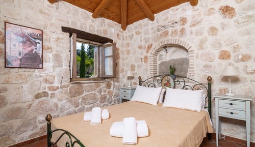 Villa tradicional, 2 habitaciones, acceso a la piscina, vistas al mar