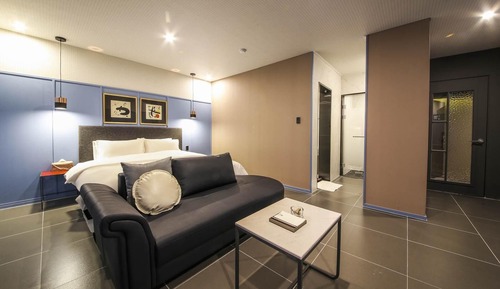 Habitación Premium doble (Check In: Fri/Sat 8PM, Weekday 6PM)