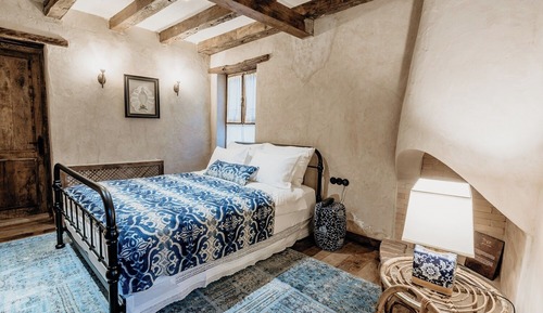 Villa Iris