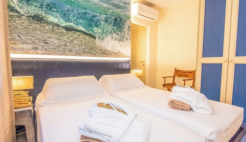 Suite ejecutiva, mirando al mar