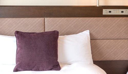 Habitación estándar con 2 camas individuales, varias camas