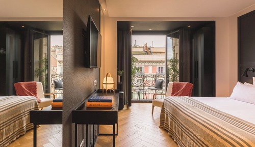 Suite familiar